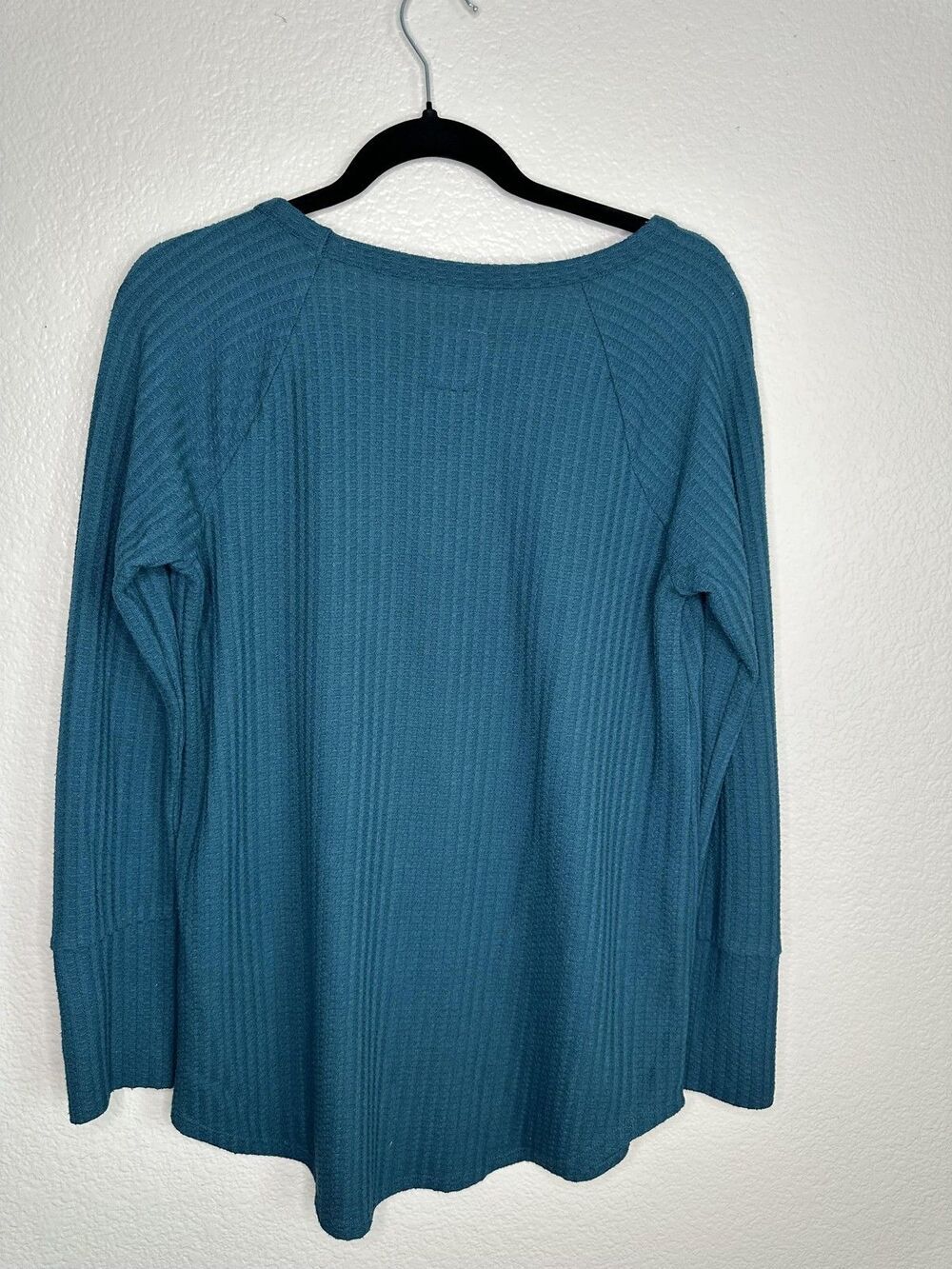 Chaser Womens Large Blue Ribbed Long Sleeve Shirt Button Cuff Stretch Casual Top - Picture 6 of 6